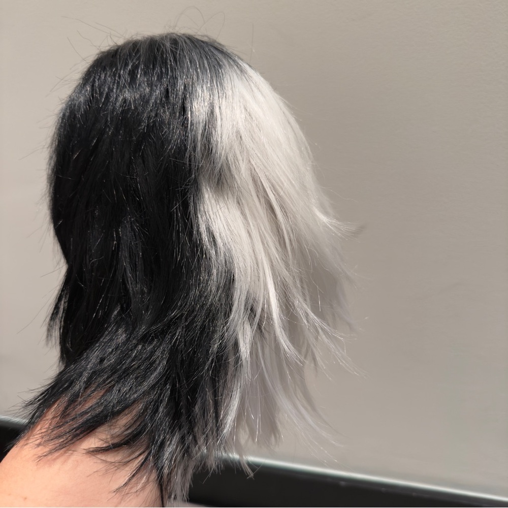 NWT - Yumeno Kyūsaku Q Bungo Stra Japanese Cosplay Wig Two Tone Black & White - Picture 4 of 14